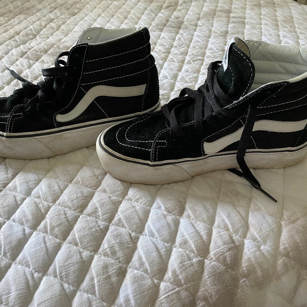 Black Suede Platform High Top Vans US Men 6 US Women 7.5